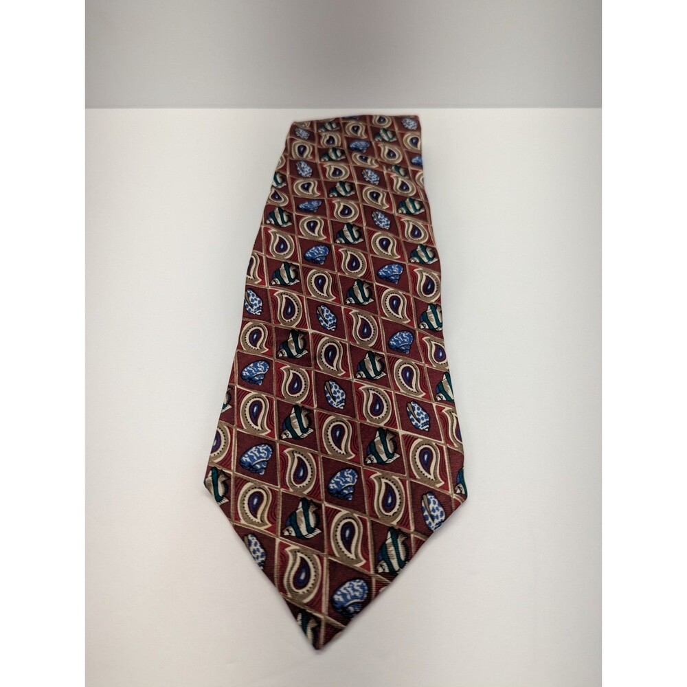 Vintage Christian Dior Monsieur Shell/Fish Pointed Classic Necktie Tie